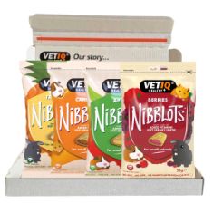 26 X VETIQ NIBBLOTS TREATS VARIETY PACK WITH ADDED VITAMINS & SOFT CHEWY CENTRE FOR SMALL ANIMALS, 120 G (4 X 30 G). (DELIVERY ONLY)