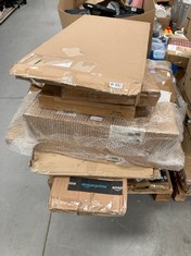 PALLET OF A VARIETY OF FURNITURE OF DIFFERENT STYLES AND MODELS, INCLUDING A VEGETABLE STORAGE DUETT (MAY BE BROKEN AND INCOMPLETE).