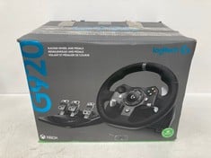 LOGITECH G G920 DRIVING FORCE RACING WHEEL FOR XBOX ONE .