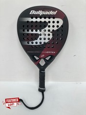 BULLPADEL VERTEX 02 X SERIES RED 2023.