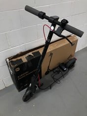 XIAOMI ELECTRIC SCOOTER 4 LITE GREY AND RED .