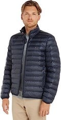 TOMMY HILFIGER CORE PACKABLE RECYCLED JACKET, MEN'S OUTERWEAR, BLUE (DESERT SKY), L - LOCATION 38A.