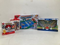 4 X VARIOUS TOY SETS INCLUDING POKÉMON STICKERS - LOCATION 20B.