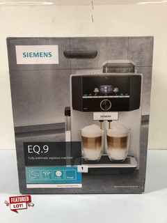 SIEMENS EQ.9 S300 FULLY AUTOMATIC COFFEE MACHINE MODEL: TI923309GB WITH AUTO MILK CLEAN , AROMA DOUBLE SHOT, 1 TOUCH DOUBLE CUP - RRP .£1,299,00