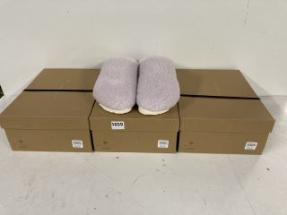 3 X PAIR OF DESIGNER SHERPA WOMEN'S SLIPPERS IN CREME TO INCLUDE  - SIZE UK 8