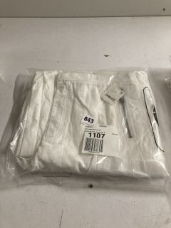 WATCH OUT PANTS IN WHITE SIZE M RRP: $108