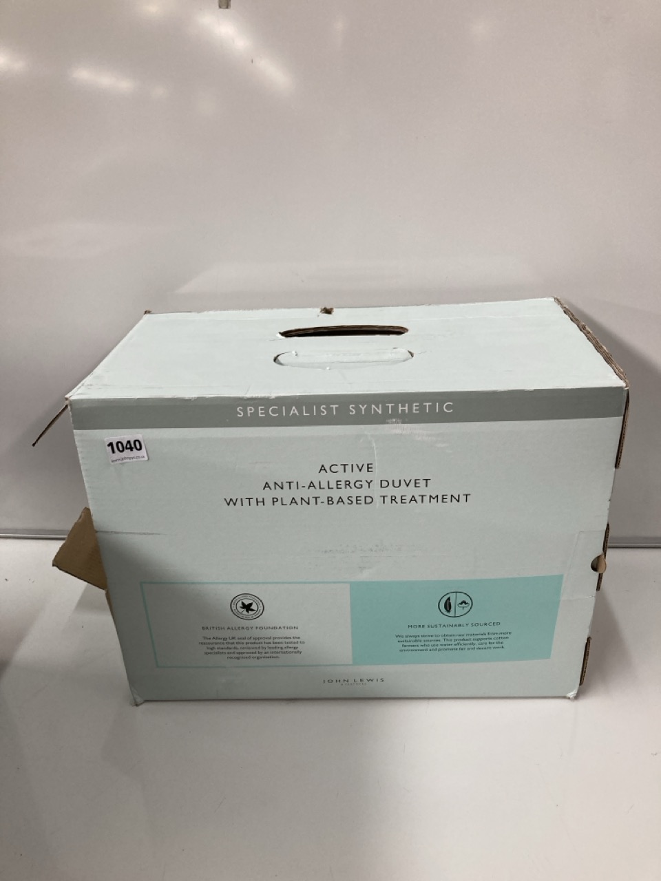 John Pye Auctions 2 X BEDDING ITEMS TO INCLUDE JOHN LEWIS SUPER KING