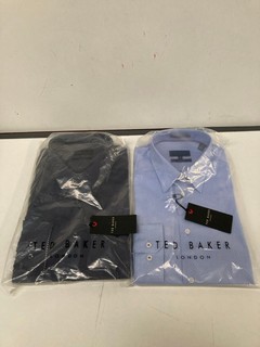 2 X TED BAKER MENS COLLAR SHIRTS TO INCLUDE TED BAKER BLUE SOFT IN SIZE 15 R
