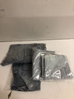 QTY OF ASSORTED JEANS/SHORTS INC SIZE:25 RRP:£68