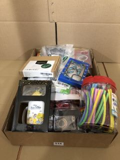 BOX OF ASSORTED ITEMS INC PHONE CASE