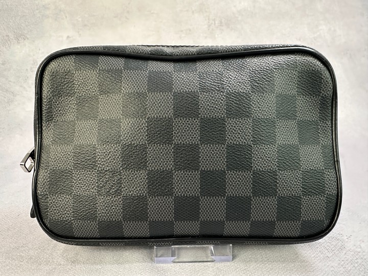 John Pye Auctions Louis Vuitton Damier Wash Bag Dimensions