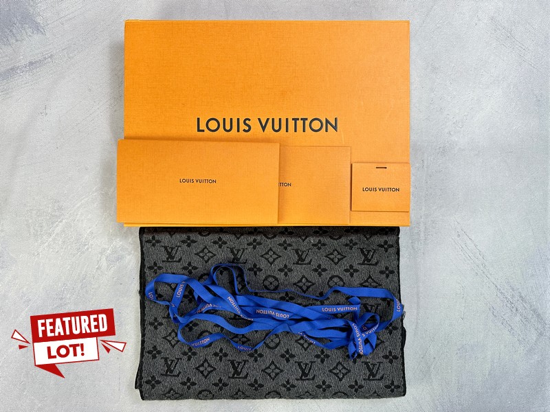 Louis Vuitton M78526 Monogram Classic Scarf, With Box And Purchase Receipt Dated 18/03/2020 - Dimensions Approximately 184x38cm (VAT ONLY PAYABLE ON BUYERS PREMIUM)
