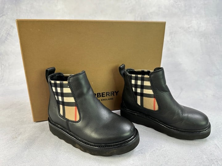 Burberry Childrens Chelsea Boots, With Box & Dust Bag - Size 27  (VAT ONLY PAYABLE ON BUYERS PREMIUM)