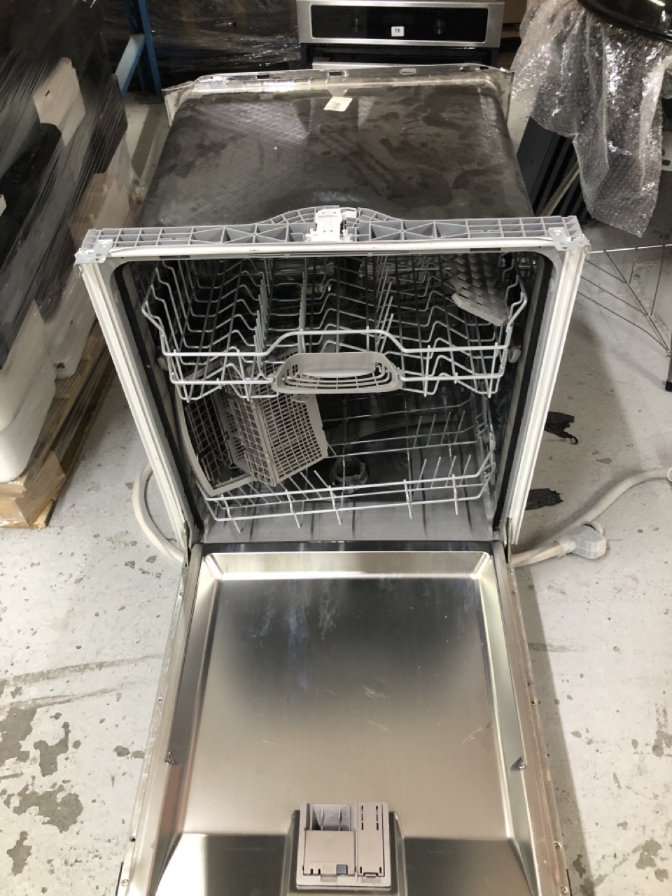 John Pye Auctions BOSCH INTEGRATED DISHWASHER MODEL SMV40C30GB/69