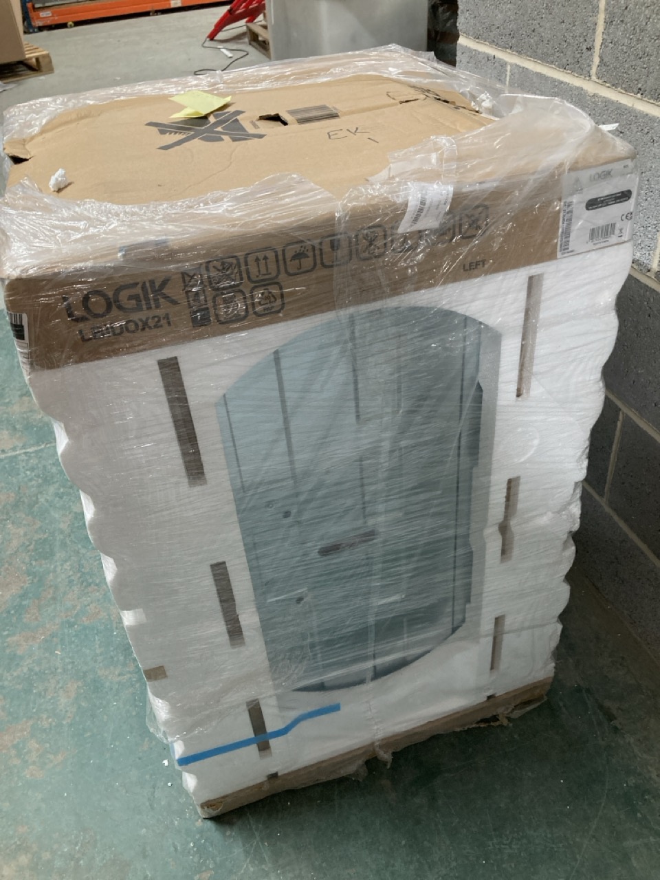 John Pye Auctions LOGIK INTEGRATED DOUBLE OVEN , EXDISPLAY MODEL LBIDOX21 EX DISPLAY