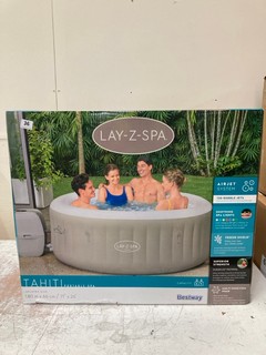 1 X LAY Z SPA AIRJET SYSTEM INFLATED SIZE 1.8M X 66CM RRP: £249