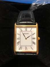 MENS GOLD STAINLESS STEEL SEIKO WATCH - BLACK LEATHER STRAP : LOCATION - D RACK