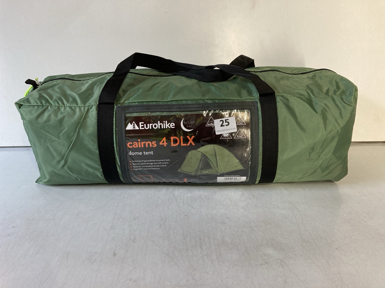 A EUROHIKE CRAINS 4 DLX DOME TENT, BLACKOUT TECHNOLOGY RRP £89.99