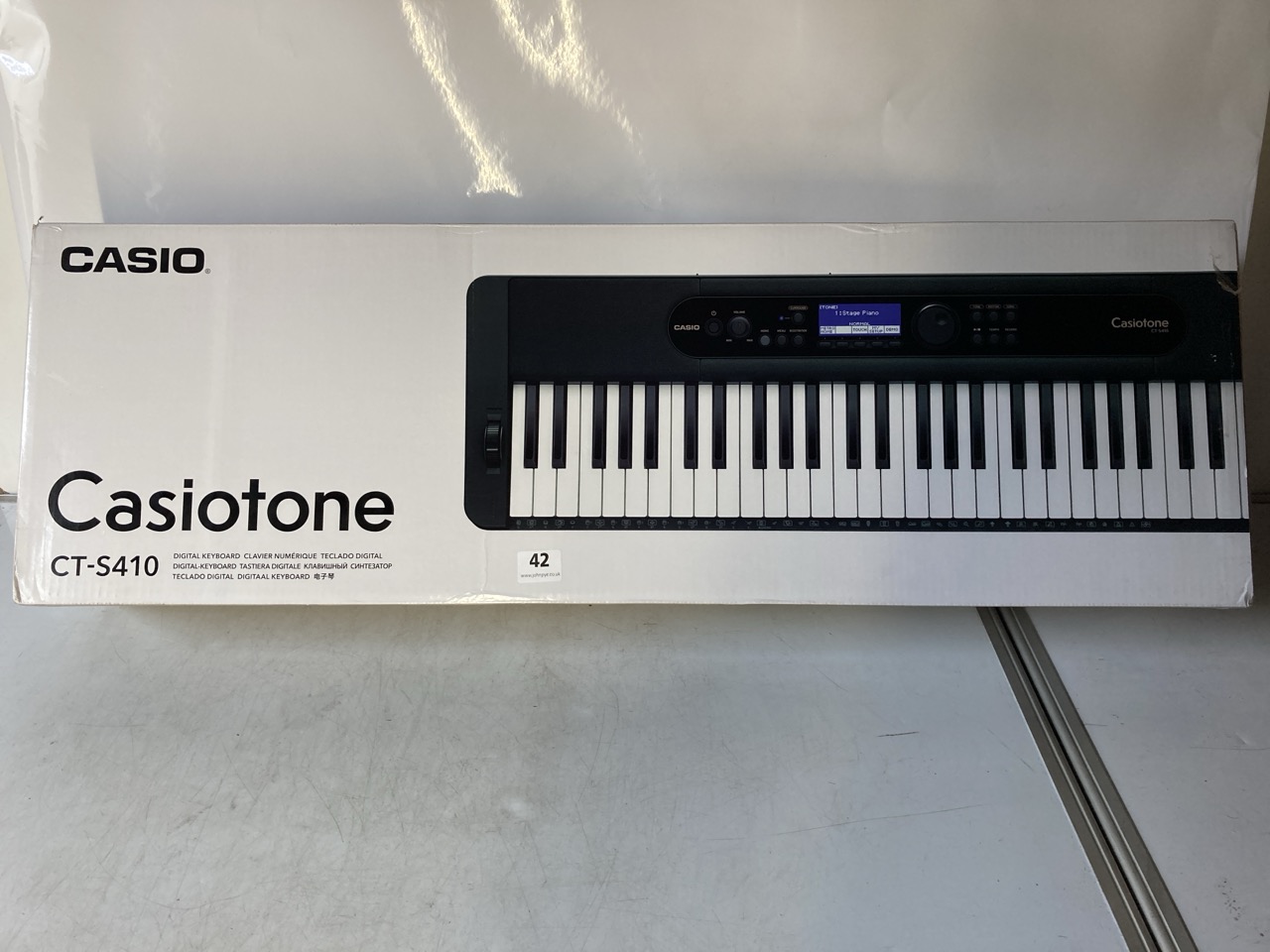 A CASIOTONE DIGITAL KEYBOARD, CT-S410 RRP £200.00