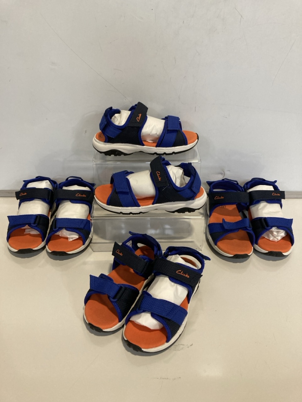 4 X PAIRS OF CLARKS CHILDREN'S FOOTWEAR TO INCLUDE CLARKS EXPO SEA K IN NAVY COMBIB SANDALS SIZE 12.5 UK