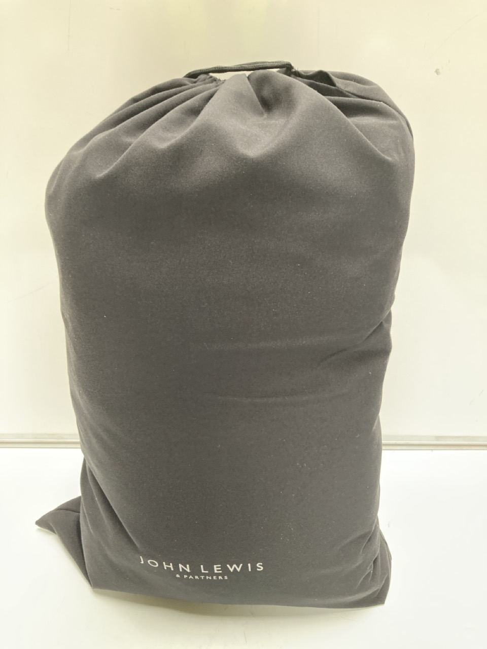 John Pye Auctions JOHN LEWIS SUPER KING SIZE BAVARIAN GOOSE DOWN DUVET