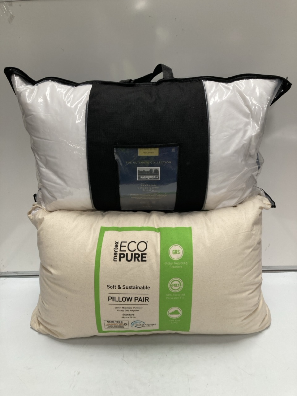 John Pye Auctions 3 ASSORTED PILLOWS TO INCLUDE JOHN LEWIS FEATHER