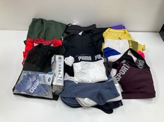 QUANTITY OF SPORTSWEAR OF VARIOUS MODELS AND BRANDS INCLUDING SAND DIVING GOGGLES - LOCATION 37TH.