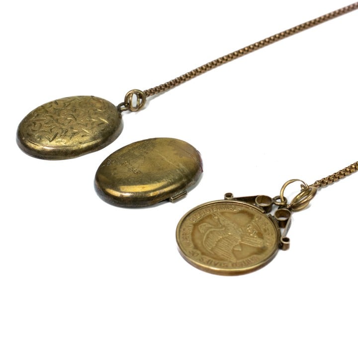 9K Yellow Locket (Broken) and Chain, 48cm, 7.5g with 12K Yellow US Coin, 2.4g (VAT Only Payable on Buyers Premium)