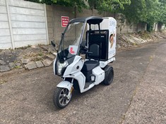 2023 AIDEA AA-CARGO ELECTRIC PASSENGER TRICYCLE BEARING REGISTRATION FJ23BPX (APPROX 6,215 MILES) AN ADDITIONAL FEE OF £25.00 IS TO BE APPLIED TO THE END TOTAL FOR A REPLACEMENT V5. PLEASE NOTE THIS