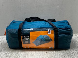 4 PERSON VIS A VIS XL TENT IN TEAL: LOCATION - A4