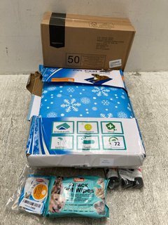 QTY OF ASSORTED PET ITEMS TO INCLUDE BOX OF 50 SCENTED PUPPY TRAINING PADS: LOCATION - A-1