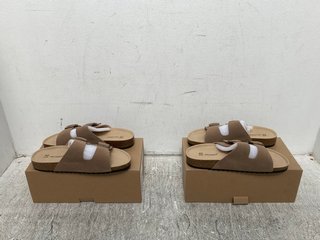 2 X EVELLYHOOTD LEATHER SLIPPERS IN TAUPE SIZE EU 40: LOCATION - C6