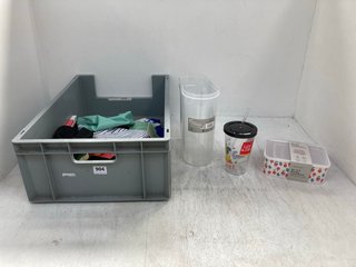 QTY OF ASSORTED HOUSEHOLD ITEMS TO INCLUDE CROFTON CEREAL CONTAINER: LOCATION - C10