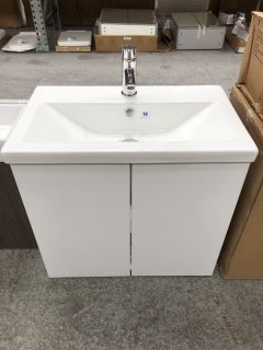 (COLLECTION ONLY) WALL HUNG 2 DOOR SINK UNIT IN WHITE WITH 610 X 370MM 1TH CERAMIC BASIN COMPLETE WITH MONO BASIN MIXER TAP & CHROME SPRUNG WASTE - RRP £699: LOCATION - C3