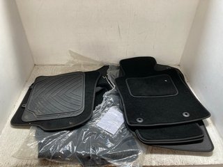 QTY OF ASSORTED CAR MATS IN VARIOUS SIZES TO INCLUDE SMALL RUBBER CAR MAT: LOCATION - WH3