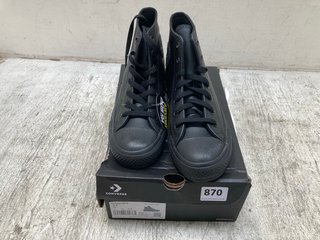 CONVERSE WOMENS CTAS HI SHOES IN BLACK - UK SIZE 4: LOCATION - F13