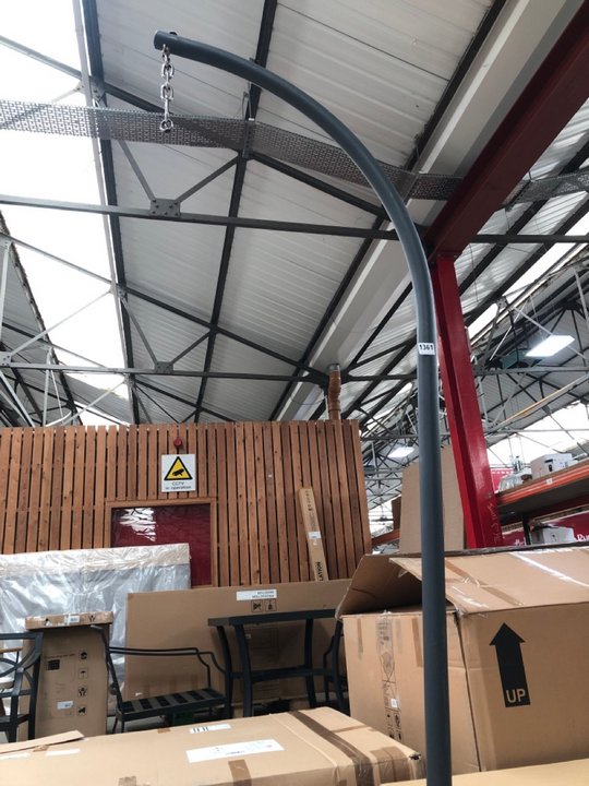 John Pye Auctions JOHN LEWIS & PARTNERS DANTE HANGING GARDEN POD