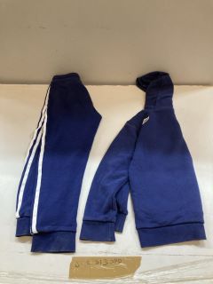 KIDS ADIDAS BLUE TRACKSUIT SIZE: 7-8YR