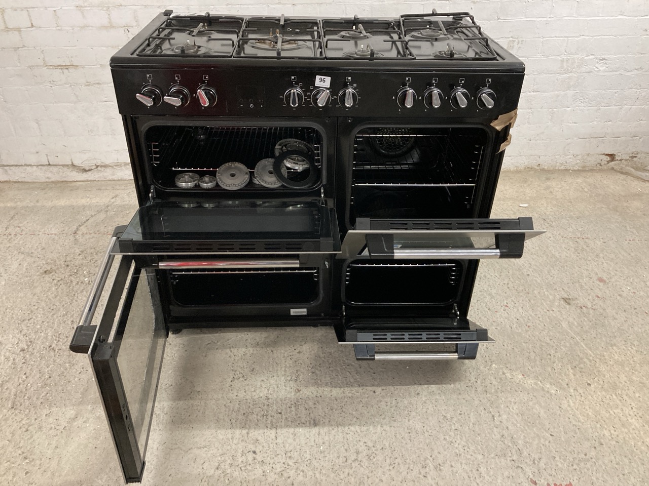 John Pye Auctions LOGIK FREESTANDING RANGE COOKER MODEL LRC100S21