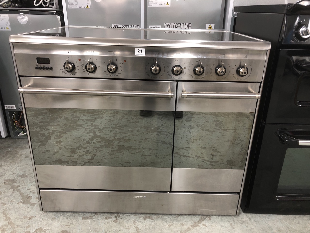 John Pye Auctions SMEG ELECTRIC RANGE COOKER MODEL NO SSK92IMX8 (RRP