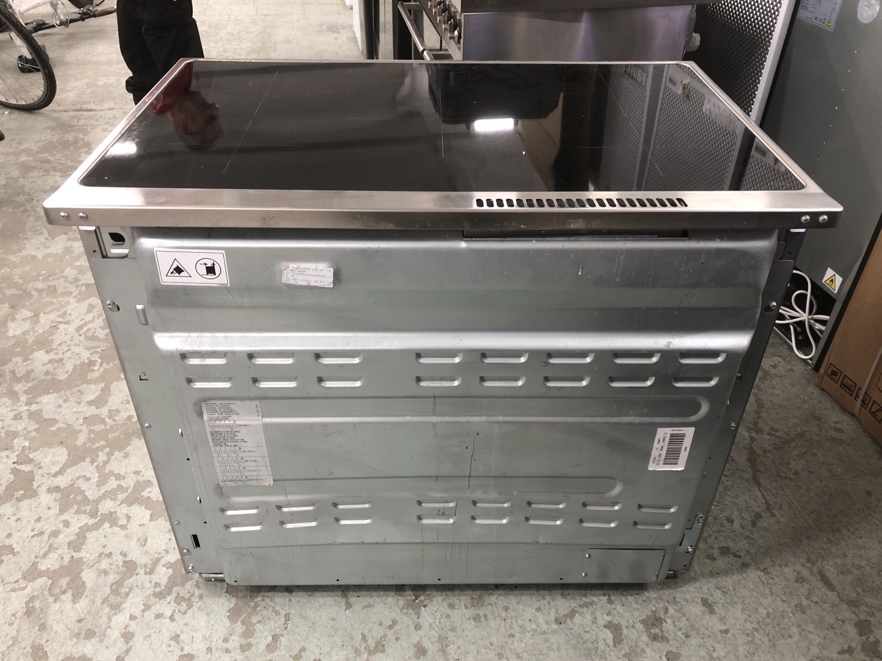 John Pye Auctions SMEG ELECTRIC RANGE COOKER MODEL NO SSK92IMX8 (RRP