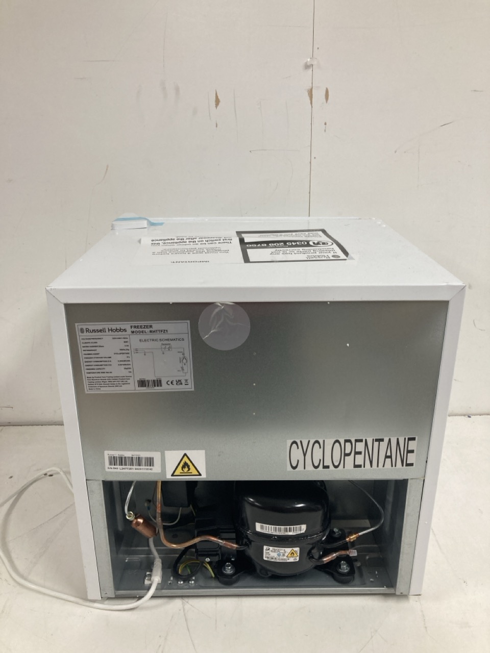 John Pye Auctions RUSSELL HOBBS TABLE TOP FREEZER