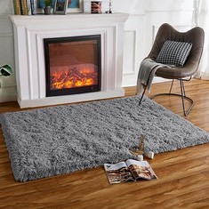QUANTITY  OF ASSORTED ITEMS TO INCLUDE HAIRSTYLE SHAGGY FLUFFY RUGS HIGH PILE SILVER GREY CARPETS NON SLIP SOLID COLOR PLUSH RUGS SMALL SHAG RUG, GREY/60×120 CM : LOCATION - B RACK