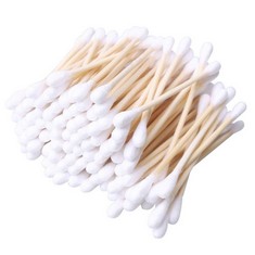 QUANTITY  OF ASSORTED ITEMS TO INCLUDE 600 PK BAMBOO COTTON BUDS , 6 X 100  BY ZHIYE, 100% BIODEGRADABLE COTTON SWAB WITH WOODEN HANDLES FOR CLEANING EAR, MAKEUP,KEYBOARD,WOUND ETC: LOCATION - D RACK
