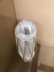 QUANTITY  OF ITEMS TO INCLUDE GLASS AND BRASS FLOWER VASE: LOCATION - A RACK