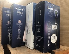 QUANTITY OF ITEMS TO INCLUDE ORAL-B IO3 ELECTRIC TOOTHBRUSH FOR ADULTS, MOTHERS DAY GIFTS FOR HER / HIM, 1 TOOTHBRUSH HEAD, 3 MODES WITH TEETH WHITENING, 2 PIN UK PLUG, BLUE: LOCATION - A RACK