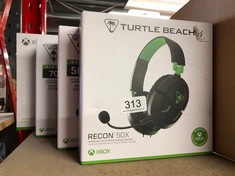 QUANTITY OF HEADSETS TO INCLUDE TURTLE BEACH RECON 50+: LOCATION - D