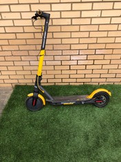 RENAULT SPORT ELECTRIC SCOOTER: LOCATION - FRONT FLOOR (COLLECTION OR OPTIONAL DELIVERY AVAILABLE)
