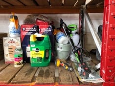 QUANTITY OF GARDEN ITEMS TO INCLUDE SPEAR & JACKSON 5L PRESSURE SPRAYER : LOCATION - A RACK(COLLECTION OR OPTIONAL DELIVERY AVAILABLE)