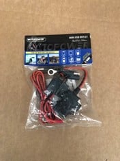 QUANTITY OF ASSORTED ITEMS TO INCLUDE MOTOPOWER MP0609A 3.1AMP MOTORCYCLE USB CHARGER KIT FOR PHONE, GPS OR SPORT CAMERA RRP £672: LOCATION - A